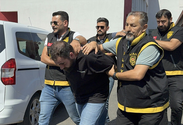 Adana'da evinin bahçesinde silahlı saldırıya uğrayan kişi öldü: "Damadım iyilik yaptı kötülük buldu" - Resim: 4