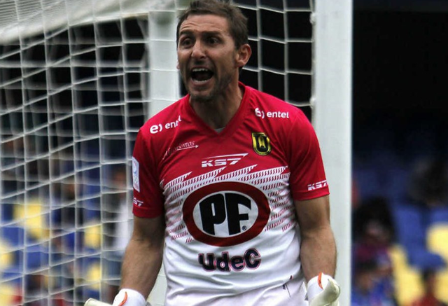 Maradona'nın son takım arkadaşı da bıraktı - Resim: 0