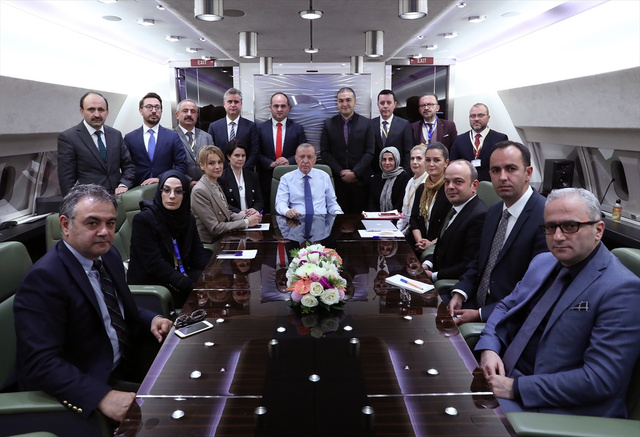 Cumhurbaşkanı Erdoğan'dan büyükelçi krizinde çok sert geri adım cevabı: Benim kitabımda yok! - Resim: 0