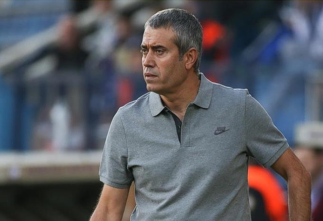 Resmen duyuruldu! Süper Lig ekibinde teknik direktör ile yollar ayrıldı - Resim: 0