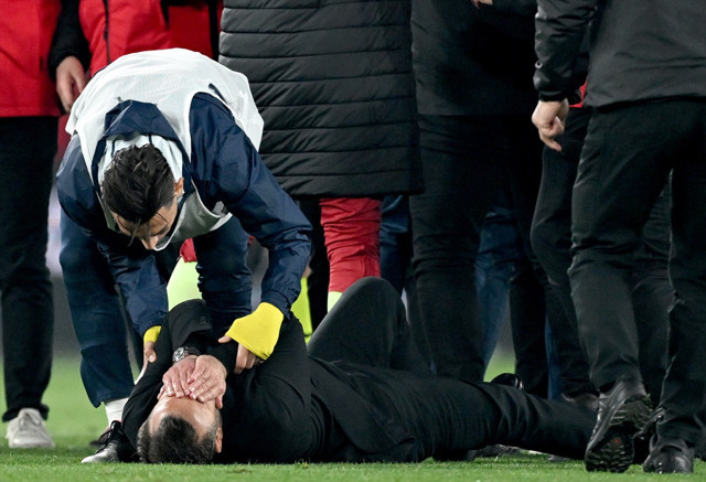 Yılmaz Vural 'tahrik durumu söz konusu' dedi! Mourinho Okan Buruk'un burnunu sıktı, öncesinde neler yaşandı? - Resim: 1