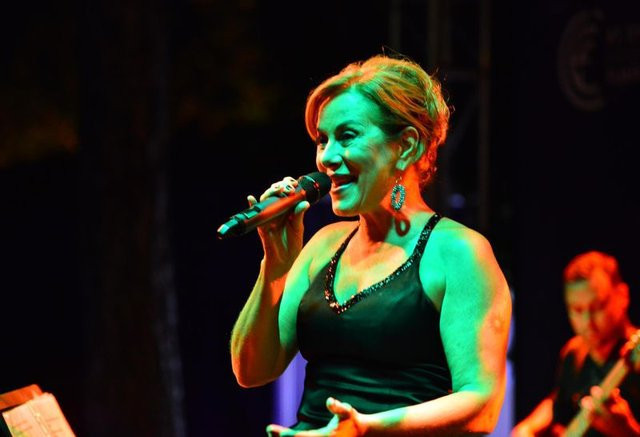 Selçuk Yöntem: Zuhal Olcay’la Londra'da sokakta kaldık! - Resim: 2