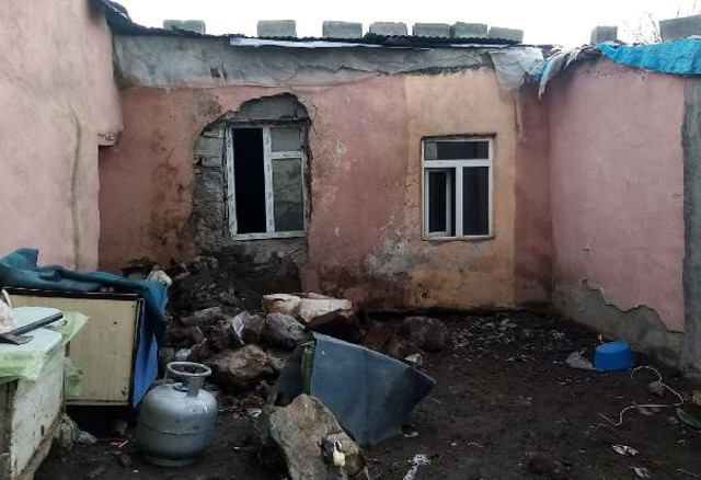 Alevlerin içine dalıp minik kızını kurtardı - Resim: 1