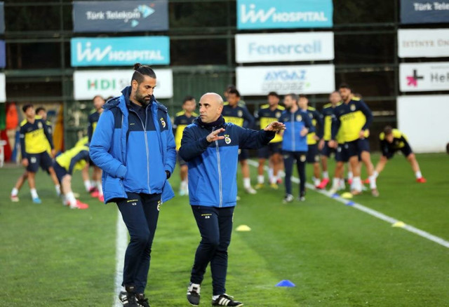 Fenerbahçe'de tüm yollar Erol Bulut'a çıkıyor! Yardımcıları da belli - Resim: 1