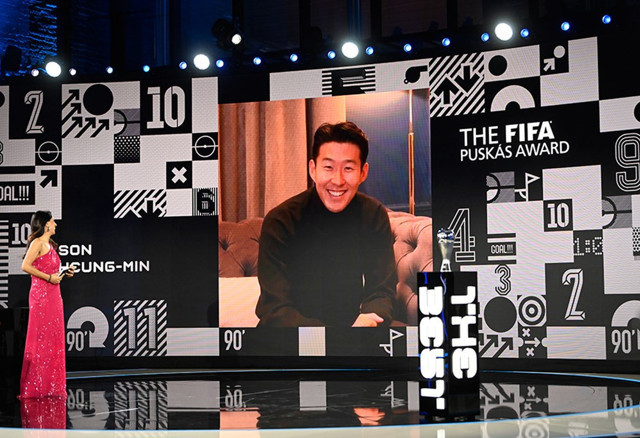 Yılın futbolcusu Lewandowski seçildi Ronaldo'nun bakışları olay oldu - Resim: 1