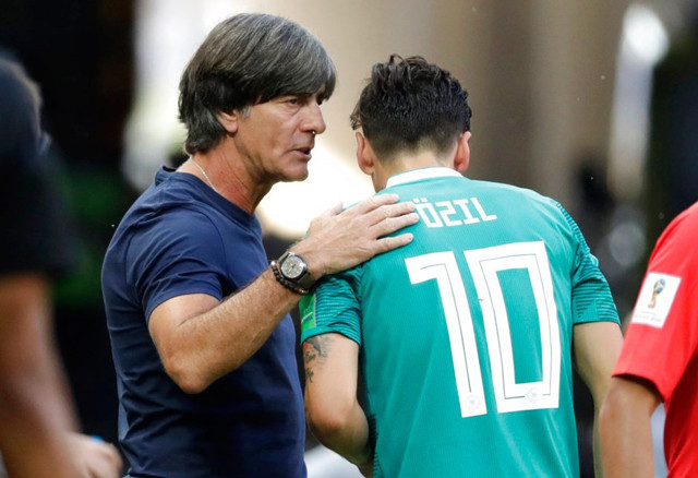 Sinan Engin ortaya attığı bomba Fenerbahçe iddiası! Löw Fenerbahçe ile anlaştı - Resim: 0