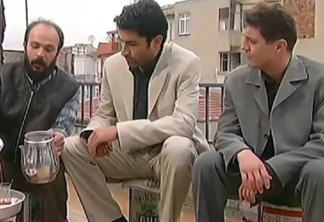 Arka Sokaklar'a bomba transfer! Deli Yürek'in efsane ismi diziye dahil oldu: Son halini görenler gözlerine inanamadı! - Resim: 3