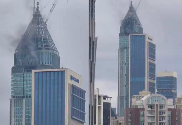 Ümraniye'de korkutan yangın! Finans Merkezi’nden dumanlar çıkıyor - Resim: 0