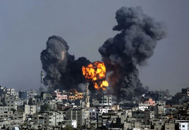 Gazze'ye Hiroşimaya atılan atom bombası kadar bomba atıldı! İsrail, İran'ı suçladı 2 bin 360 çocuk öldü - Resim: 0