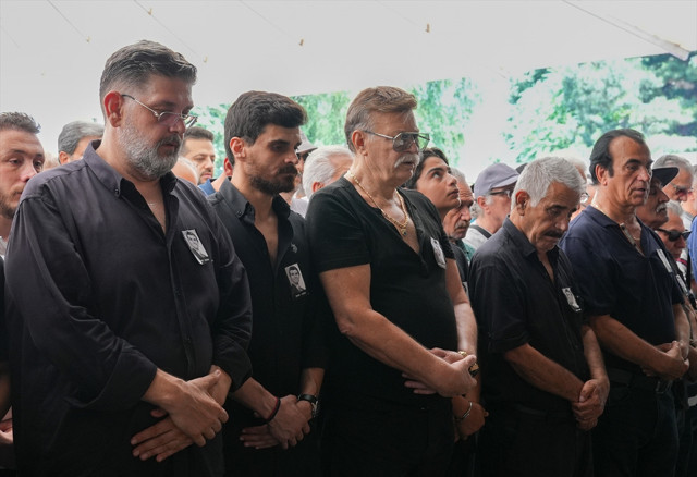 Oyuncu Murat Soydan son yolculuğuna uğurlandı - Resim: 3