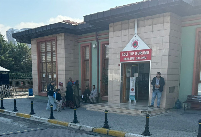 Şişli'de kayıp kız çocuğunu öldürdüğü iddia edilen şüpheli adliyede - Resim: 0