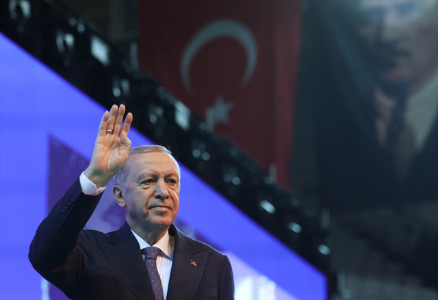 Cumhurbaşkanı Erdoğan, Özgür Özel'e yüklendi: "Oturduğu koltuğun hakkını veremedi" - Resim: 0