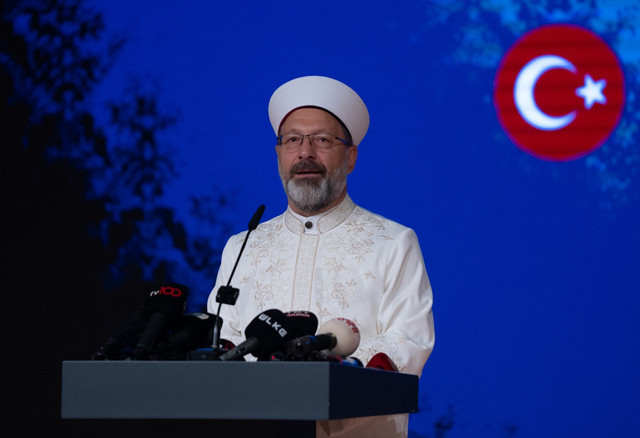 Diyanet İşleri Başkanı Safi Arpaguş, görevini Ali Erbaş'tan devraldı - Resim: 2