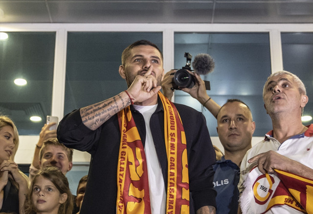 Galatasaray'ın yeni yıldızı Mauro Icardi İstanbul'da! İşte ilk sözleri... - Resim: 0