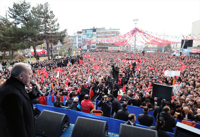 Cumhurbaşkanı Erdoğan'dan CHP'deki para sayma görüntülerine tepki! "Bu oyun iyice kirlendi" - Resim: 4