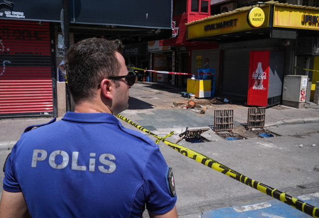 Sağanak sırasında elektrik akımına kapıldılar! Yeni gelişme, görgü tanığı bakın ne dedi - Resim: 0