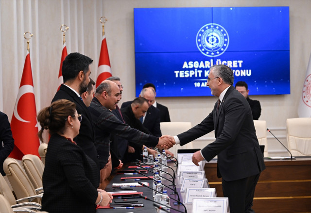 Asgari Ücret Tespit Komisyonu'nun ilk toplantısı bitti! İkinci toplantı ne zaman? - Resim: 0