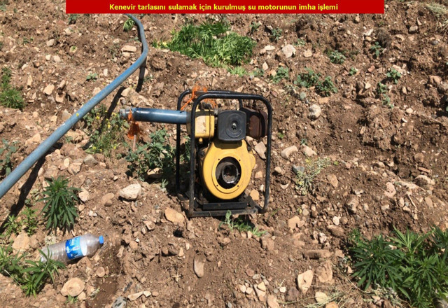 Diyarbakır Lice'de uyuşturucu operasyonu! Yüksek miktarda esrar ele geçirildi - Resim: 4