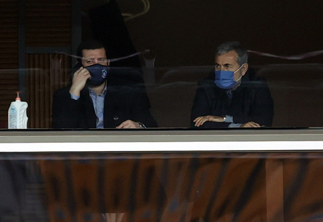 Son dakika Medipol Başakşehir Aykut Kocaman'la anlaştığını duyurdu - Resim: 0