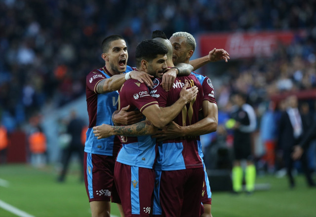 Trabzonspor'da gözler Ferencvaros maçına çevrildi! Fırtına 8 sezon sonra bir ilk peşinde - Resim: 1