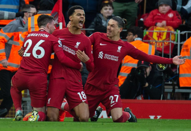 Premier Lig'de tarihi maç: Liverpool, Manchester United'a gol oldu yağdı! - Resim: 0
