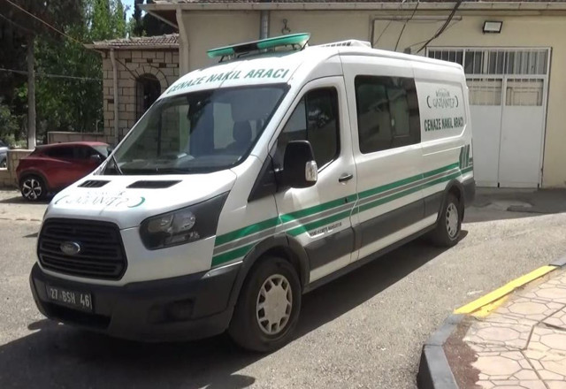 Gaziantep'te yasak aşk vahşeti: Kayınbiraderinin boğazını kasap bıçağı ile kesti! - Resim: 1