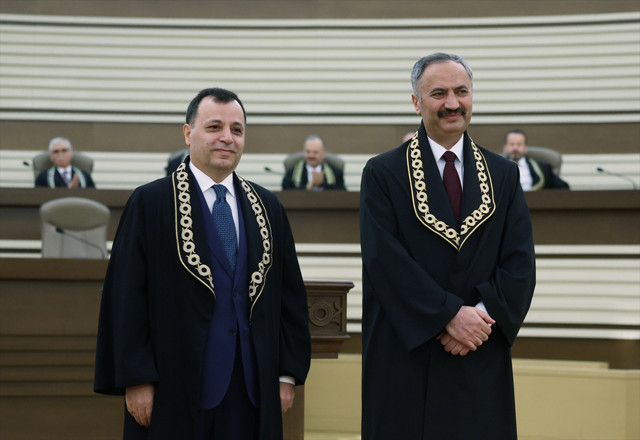 Anayasa Mahkemesi Başkanı, Erdoğan'ın önünde uyardı! "AYM kararlarına uyulması zorunlu!" - Resim: 2