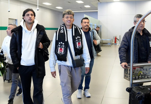 Beşiktaş'ın prensipte anlaştığı Kolombiyalı futbolcu Elan Ricardo, İstanbul'a geldi - Resim: 0