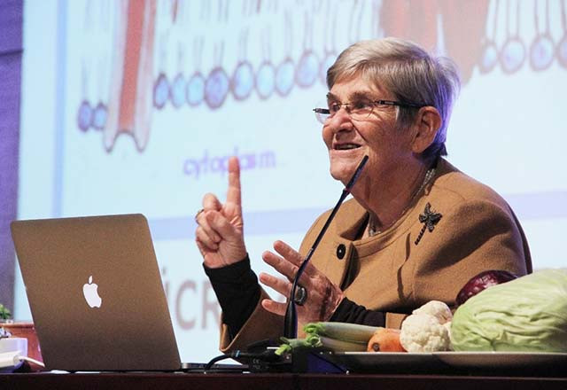 Karatay: Deli danalar gibi koşmayın - Resim: 1