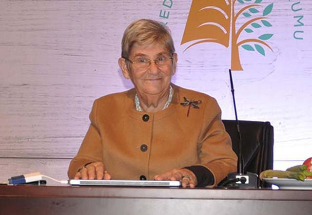 Karatay: Deli danalar gibi koşmayın - Resim: 2