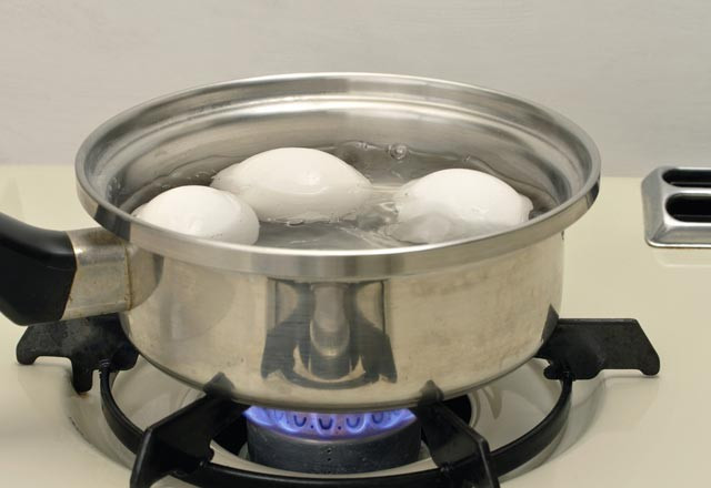 Haşlanmış yumurtanın suyunu dökmeyin! - Resim: 3