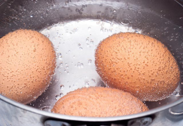 Haşlanmış yumurtanın suyunu dökmeyin! - Resim: 4