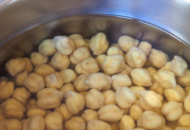 Nohut suyunu dökmeyin bakın nelere faydalı - Resim: 2