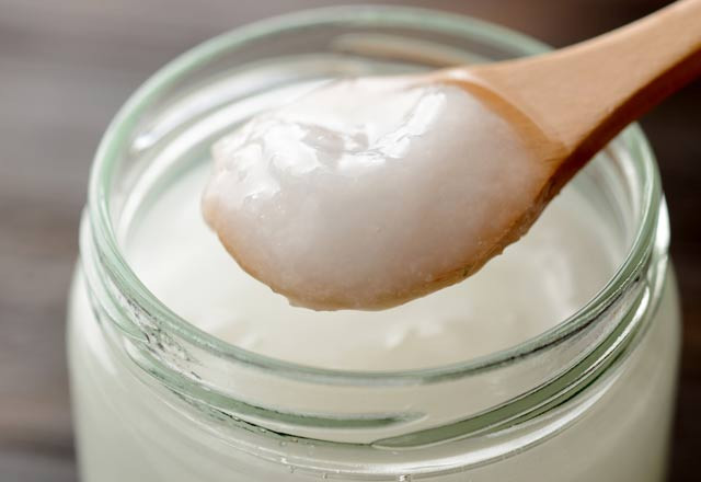 Muz ve avokadoyu karıştırıp kafanıza sürün... İşte kepekten kurtulmanın 5 doğal yolu! - Resim: 4