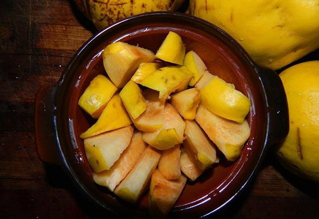 İftar ve sahurda içebileceğiniz ayva kompostosu nasıl yapılır? - Resim: 2