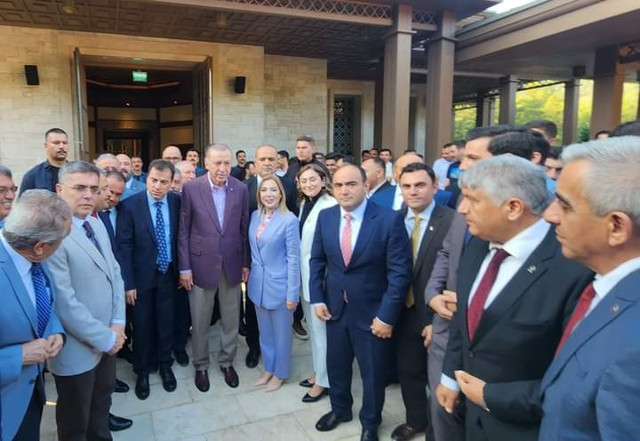 Cumhurbaşkanı Erdoğan bayram namazını Muğla'da kıldı - Resim: 1