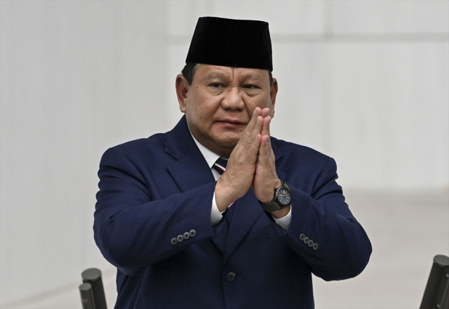 Endonezya Cumhurbaşkanı Türkiye hayranı çıktı! Evinde ve ofisinde Türk liderin heykeli var - Resim: 3