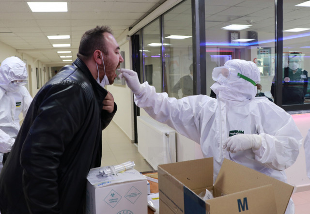 Karantina yurdunda kalan 3 kişide koronavirüs çıktı! Bütün personele test yapıldı - Resim: 1