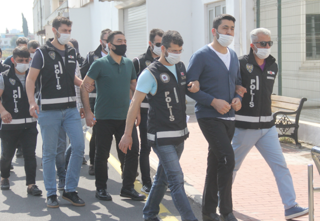 Şehit kontenjanından işe girdi, FETÖ’den tutuklandı - Resim: 0