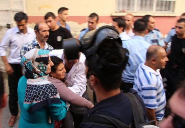 Suriyeliler düğünü bastı! - Resim: 2