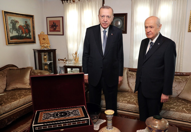Ankara'da sürpriz zirve! Cumhurbaşkanı Erdoğan Devlet Bahçeli ile görüştü - Resim: 1