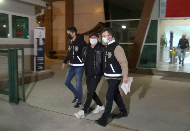 Sevgilisini takside öldürüp cesedi karakola götürdü taksici anlattı: Hayır ölsün karakola gidelim - Resim: 0