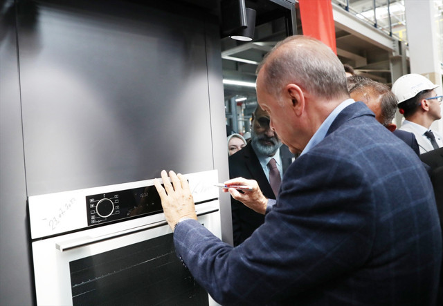 Cumhurbaşkanı Erdoğan Kayseri'de işçilerle buluştu! Yeni asgari ücret açıklaması: Gerekeni yine yapacağız - Resim: 2