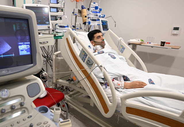 32 yaşındaki adam, 19 yaşındaki genç kızın kalbiyle hayata tutundu - Resim: 1