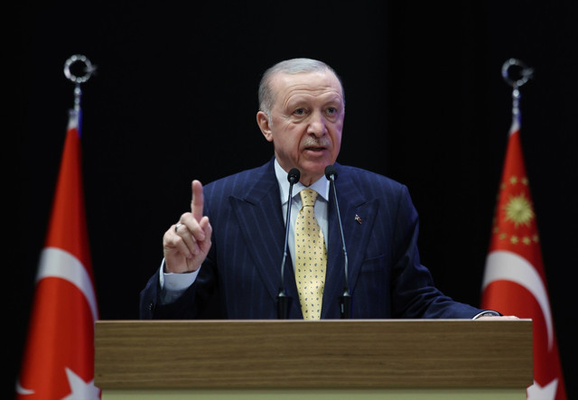 Cumhurbaşkanı Erdoğan Özgür Özel'e öfkeyle seslendi: "Ayağını denk al" - Resim: 2