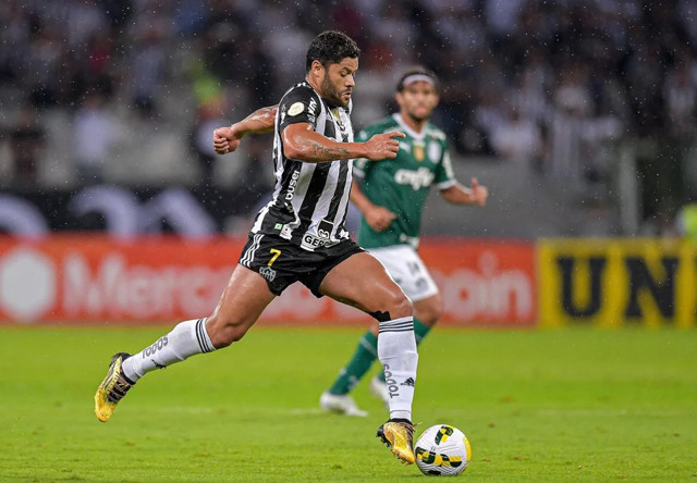 Adana Demirspor gözünü kararttı: Hulk ve Suarez ile görüşmeler başladı! - Resim: 1