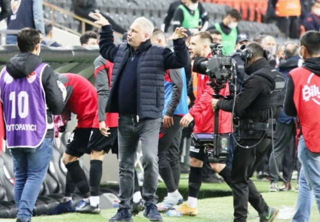 Sumudica'dan Beşiktaşlıları çıldırtan hareket - Resim: 1