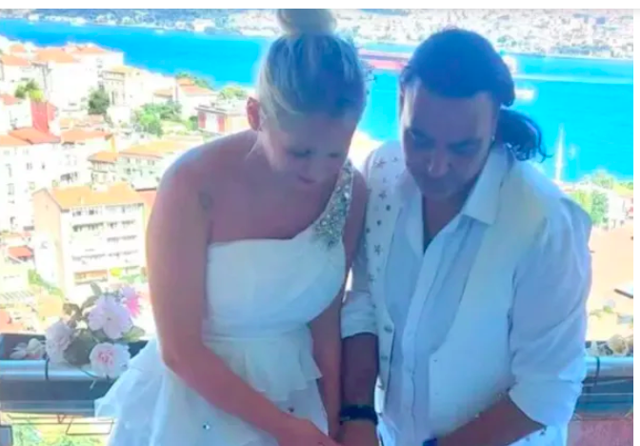 Selcan Orhon kimdir, kaç yaşında Ozan Orhon eşi ne iş yapıyor? - Resim: 1