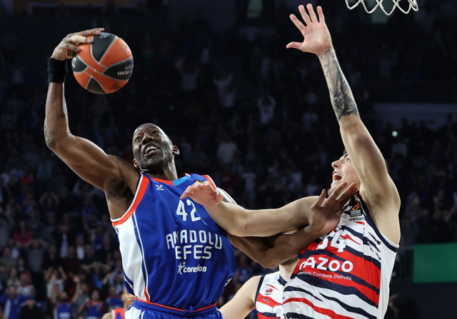 Anadolu Efes'in galibiyet serisi sona erdi! - Resim: 0