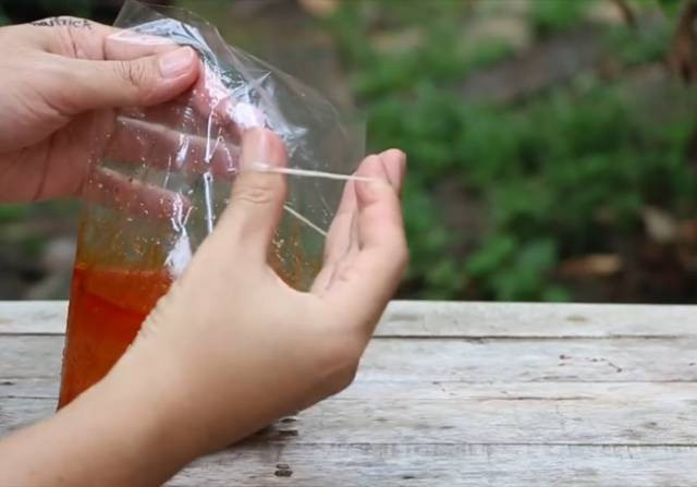 Prezervatifi öyle yerlerde kullandılar ki... - Resim: 1